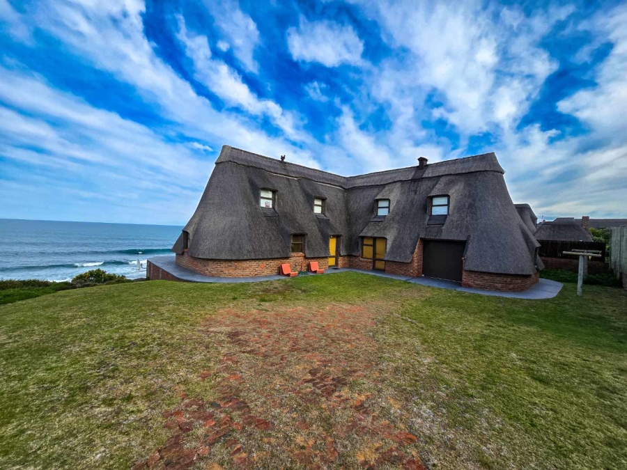 4 Bedroom Property for Sale in Stilbaai Wes Western Cape